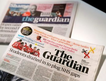 El diario inglés The Guardian dice lo que los medios argentinos callan