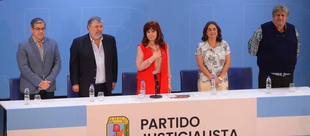 Cristina Fernández asume la Presidencia del PJ Nacional