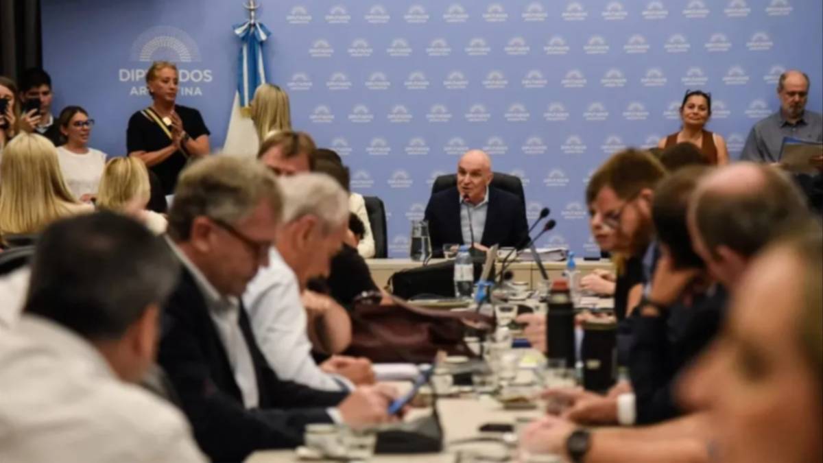Presupuesto 2026: comenzó el debate en Diputados y la oposición exige un cronograma