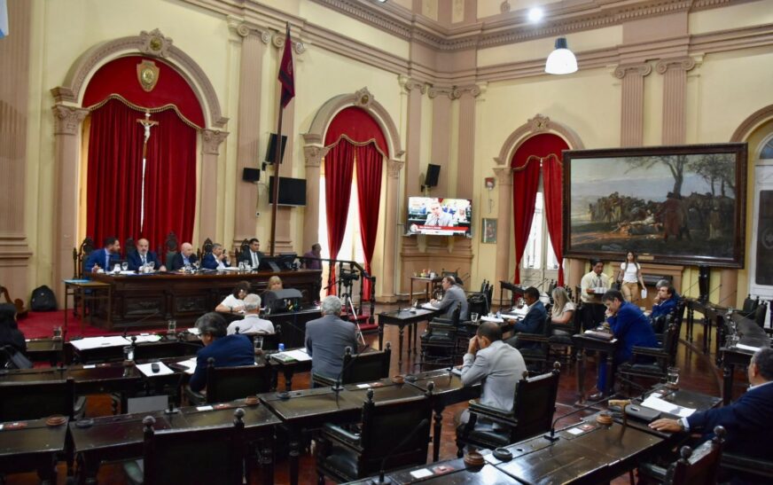 El Senado salteño aprobó un plan pionero de alfabetización en Inteligencia Artificial