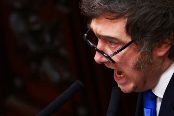 Cortinas de humo y bolsillos vacíos