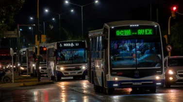 SAETA al borde de una crisis: las empresas evalúan suspender el servicio nocturno y los recorridos de los domingos