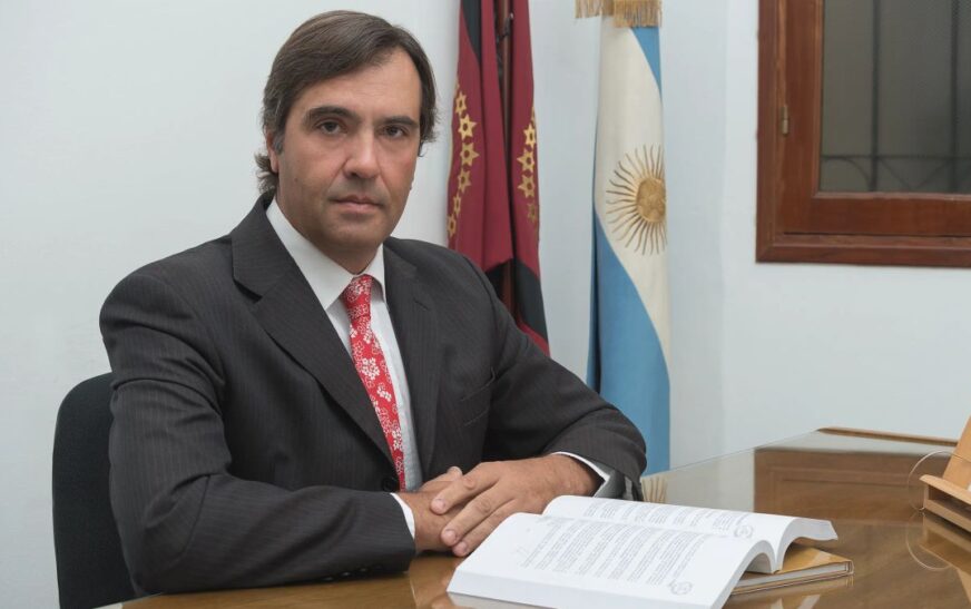 Auditores: fin de mandatos y privilegios