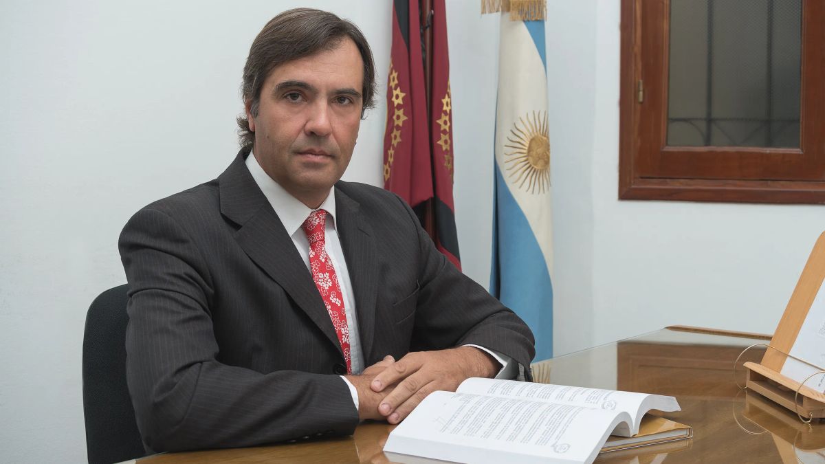 Auditores: fin de mandatos y privilegios