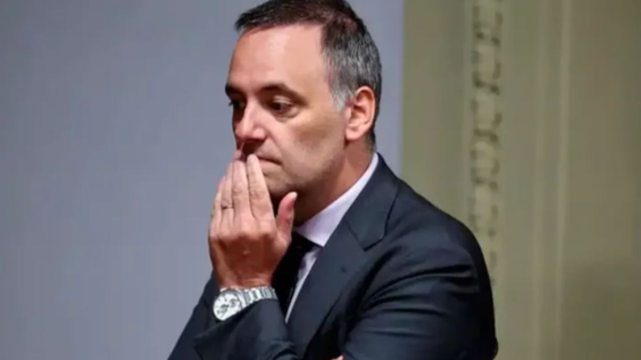 EL CASO DE MANUEL ADORNI TRASPASÓ LAS FRONTERAS Y LLEGÓ AL FINANCIAL TIMES