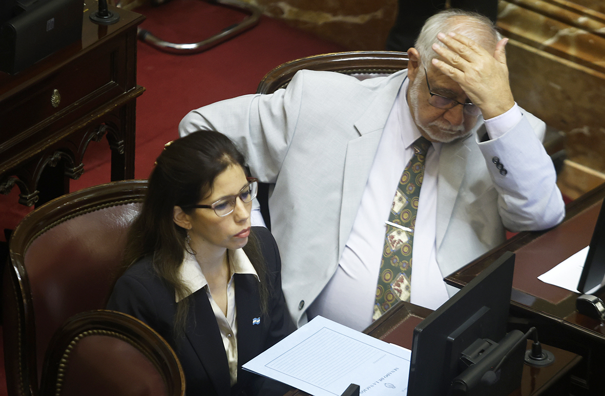 Escándalo en el PAMI: una senadora libertaria habría amenazado a Lule Menem con romper el bloque por los negocios de su marido