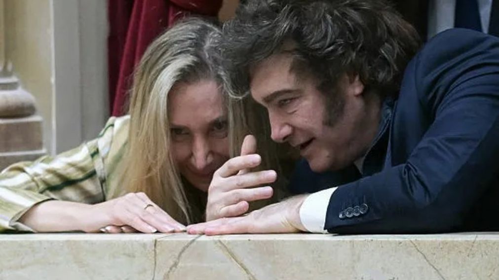 Después de nueve días de encierro, Milei volvió a provocar