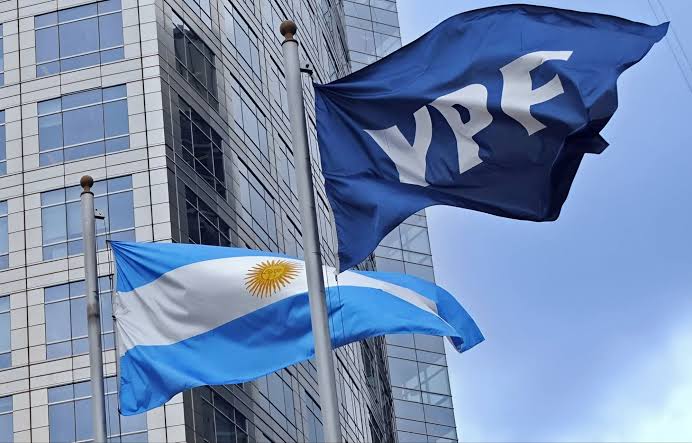 Juicio por YPF: los fondos tendrán hasta el 30 de septiembre para apelar ante la Corte de Estados Unidos
