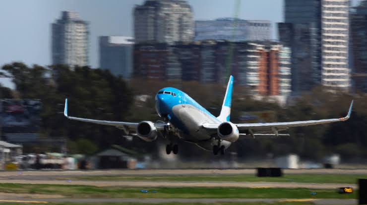 Aeroparque reabrió después de 55 horas: más de 900 vuelos fueron afectados