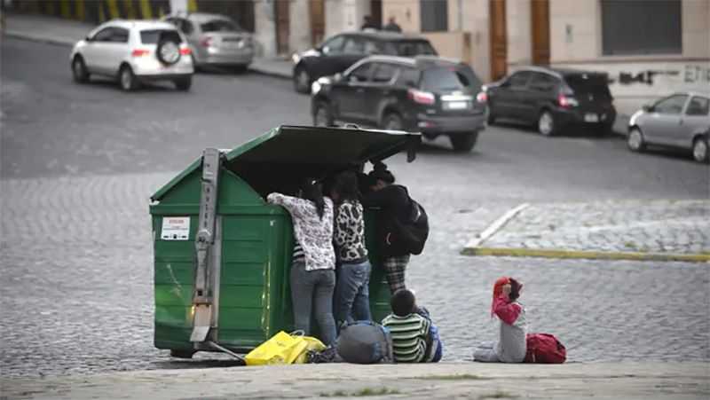 Estiman que 1,7 millones de personas cayeron en la pobreza durante el primer semestre de 2026