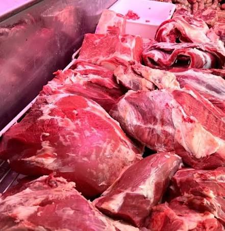 Cae el consumo de carne vacuna: los argentinos comen casi cinco kilos menos que hace un año