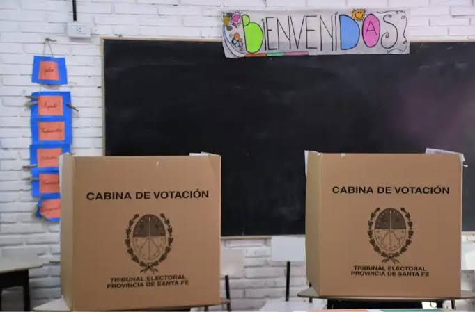 Santa Fe confirmó las fechas de las elecciones de 2027 y votará por separado de Nación