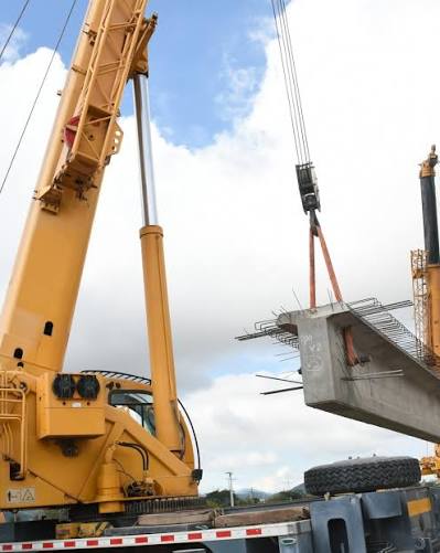 Avanza la obra del puente de Vaqueros: trasladan la histórica estructura para construir un segundo puente